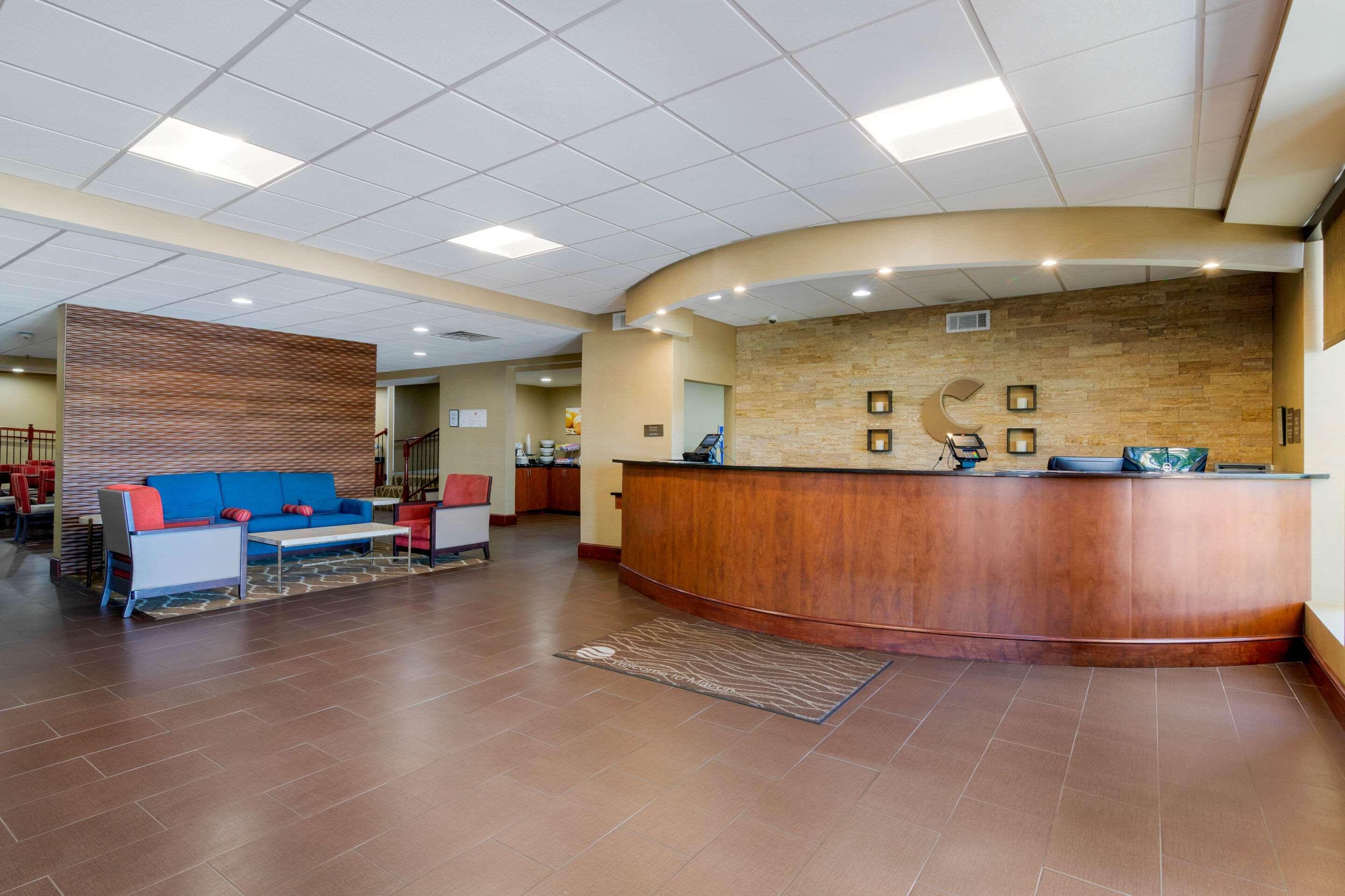 Comfort Inn & Suites Macon West Bagian luar foto